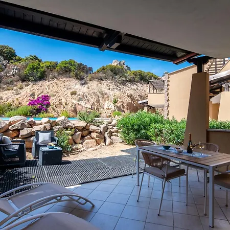 Apartmán Emmita's - Relax Among Red Rocks And Pool Costa Paradiso