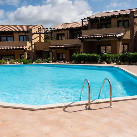 Apartmán Emmita's - Relax Among Red Rocks And Pool