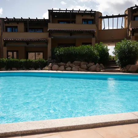 Apartmán Emmita's - Relax Among Red Rocks And Pool