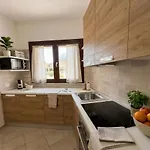 Διαμέρισμα Emmita's - Relax Among Red Rocks And Pool