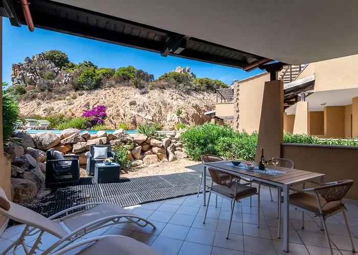 Апартаменты Emmita's - Relax Among Red Rocks And Pool Коста-Парадисо