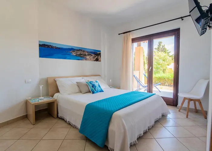 Emmita's - Relax Among Red Rocks And Pool Апартаменты *