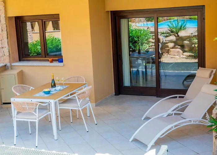 Emmita's - Relax Among Red Rocks And Pool Апартаменты *