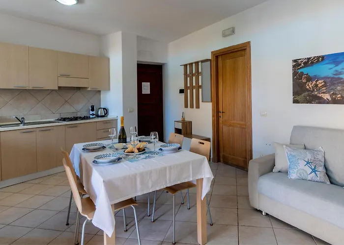 Emmita's - Relax Among Red Rocks And Pool *