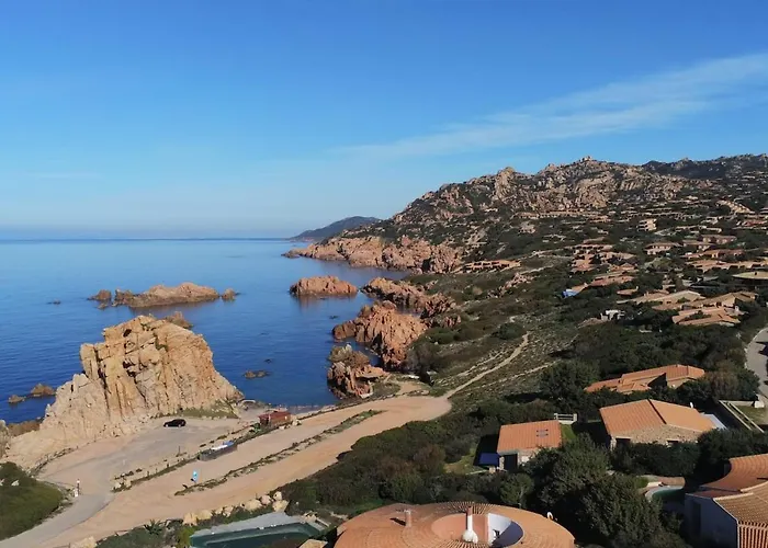 Emmita's - Relax Among Red Rocks And Pool