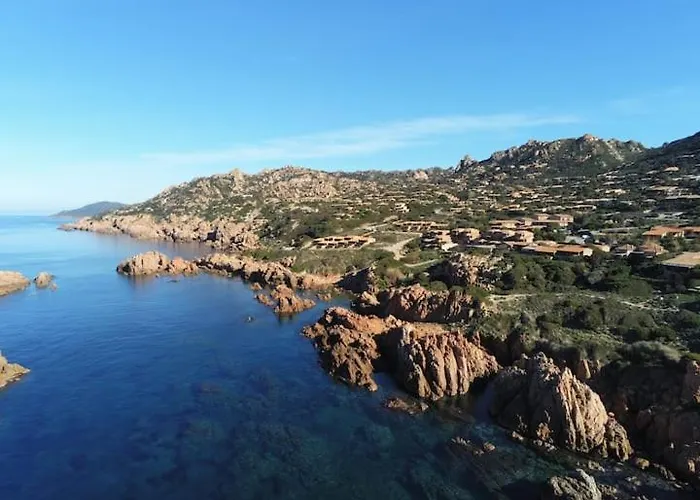 Апартаменты Emmita's - Relax Among Red Rocks And Pool *